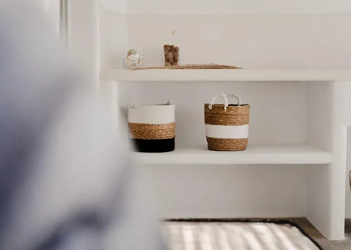 Anamnesia Collection Aronia Kastraki * Kastrákion